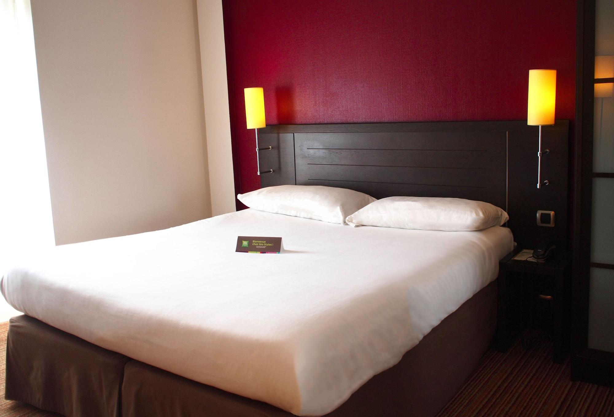 Ibis Styles Nantes Centre Place Royale Exteriör bild