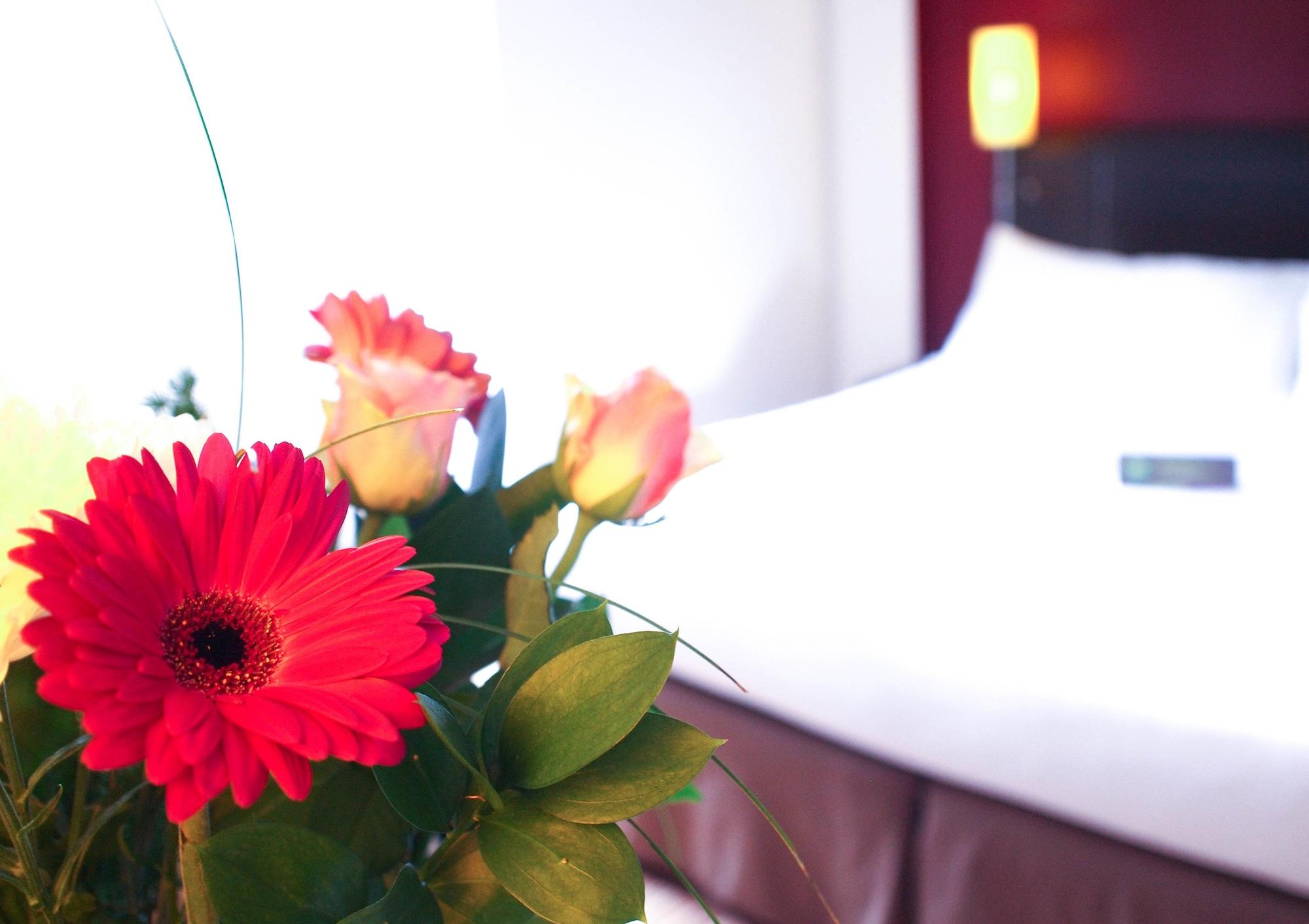 Ibis Styles Nantes Centre Place Royale Exteriör bild