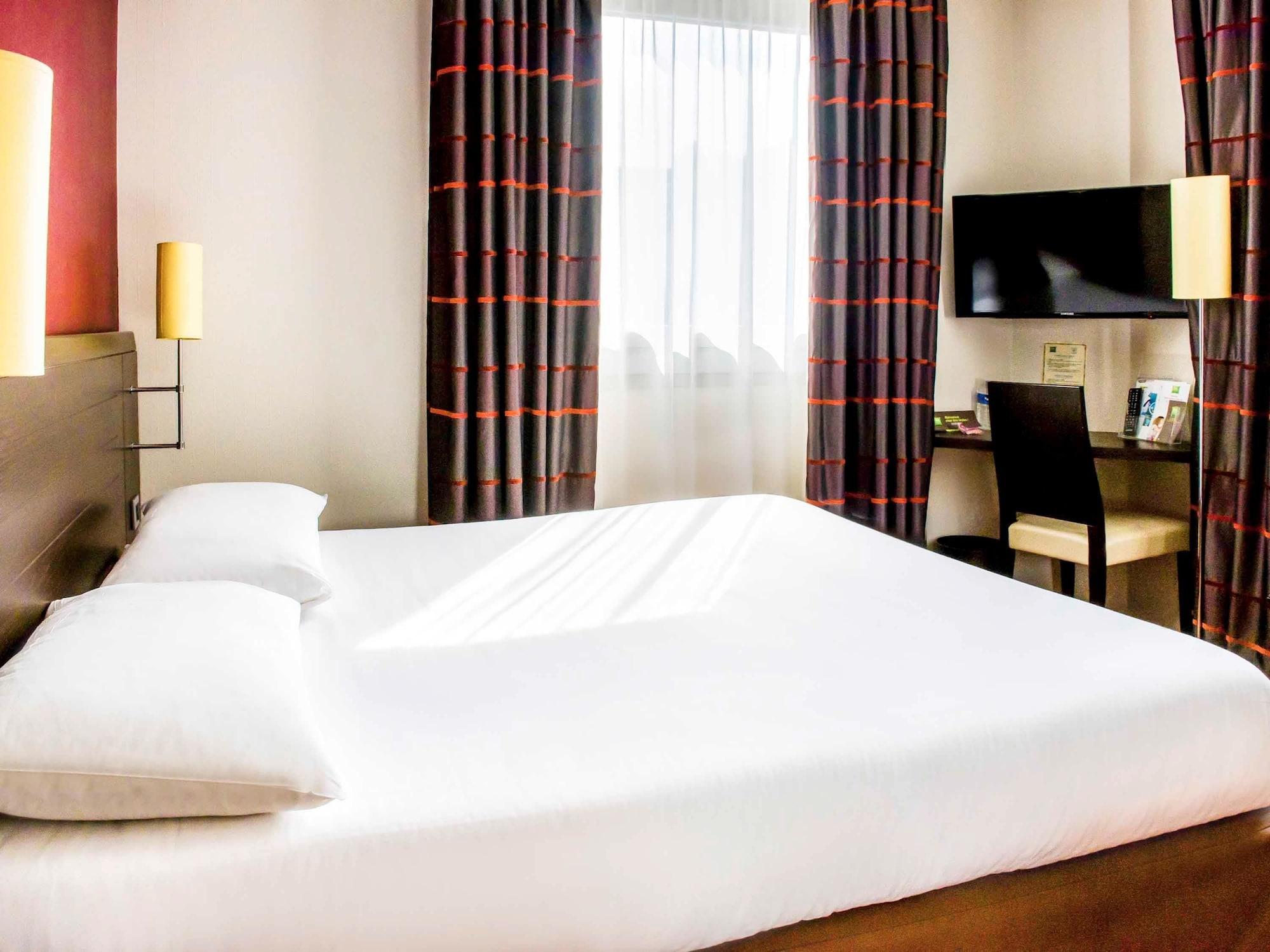 Ibis Styles Nantes Centre Place Royale Exteriör bild