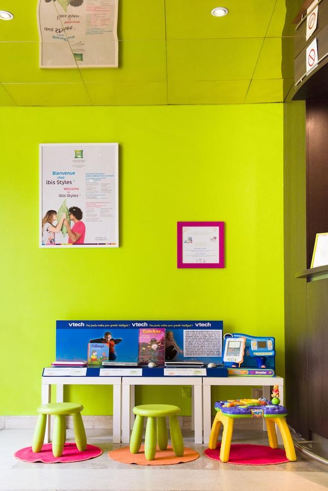 Ibis Styles Nantes Centre Place Royale Exteriör bild