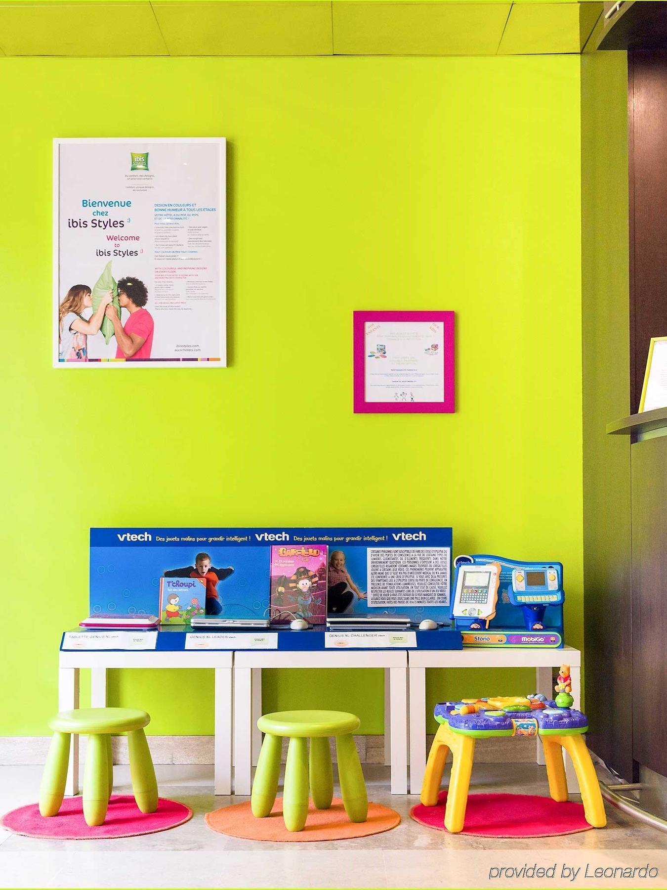 Ibis Styles Nantes Centre Place Royale Exteriör bild